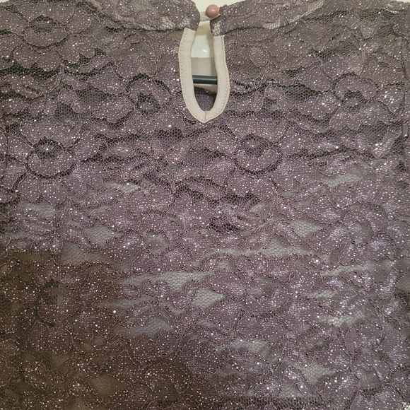 Dress - Picture 4 of 4